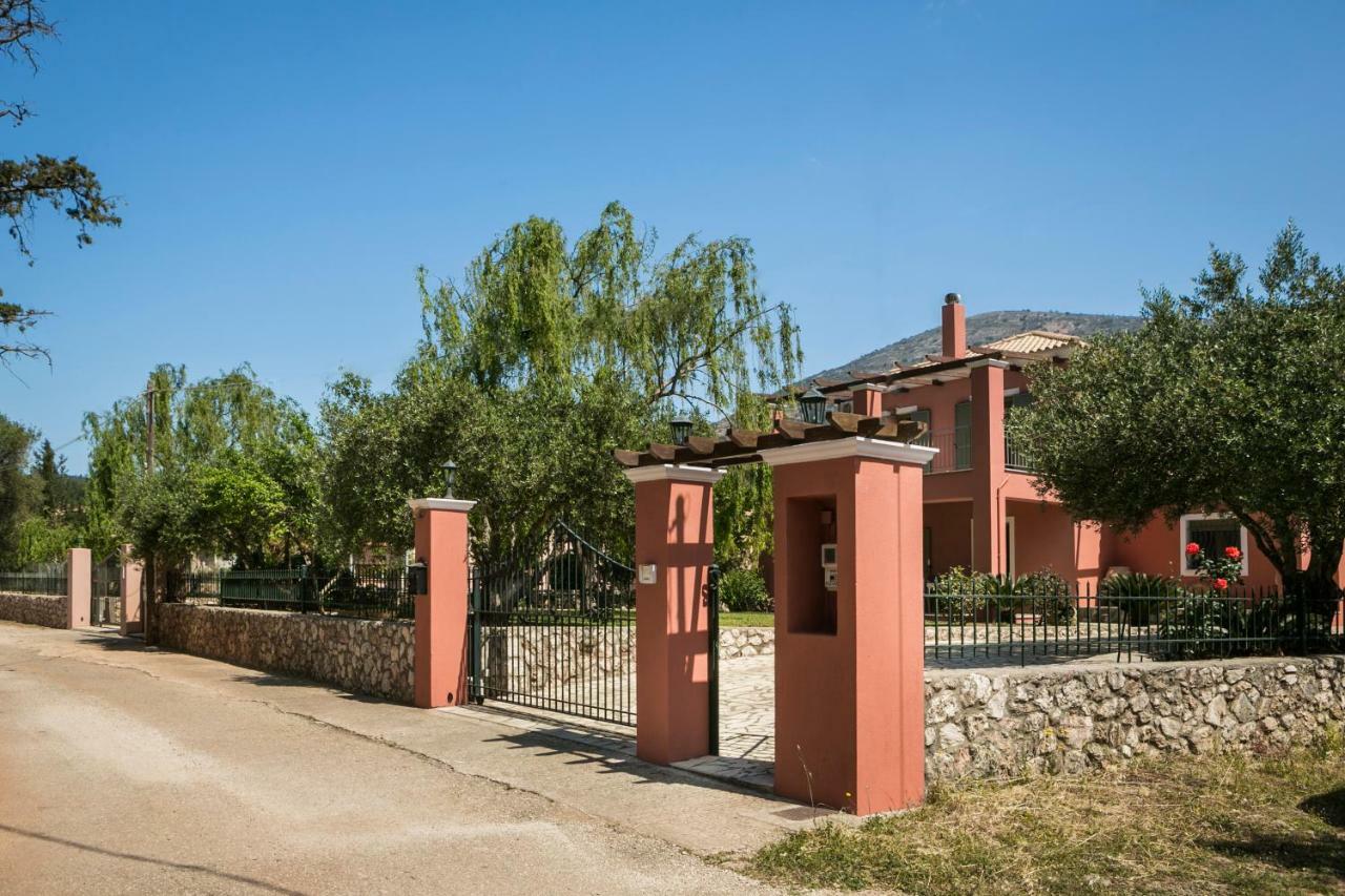 Villa Maritina Razáta エクステリア 写真
